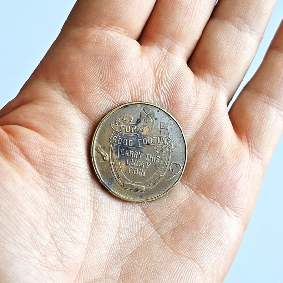 Vintage Good Fortune Lucky Coin Token • Horseshoe Clover Owl Egypt Design - Picture 5 of 6